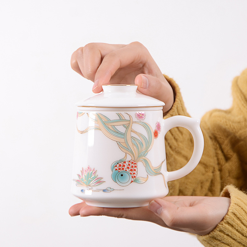 白瓷中式锦鲤马克杯茶水分离泡茶杯带盖办公室过滤喝茶杯家用水杯